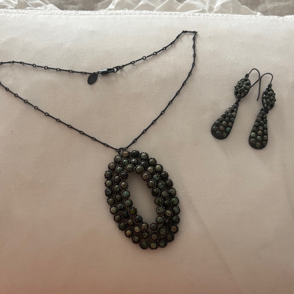 Elegant Black and Green Jewelry Set